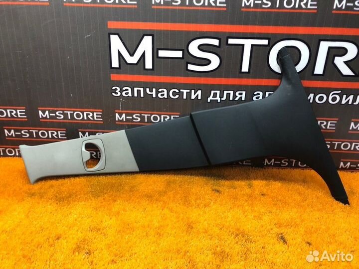 Обшивка стойки правая Bmw 5-Series E60 N52B25A