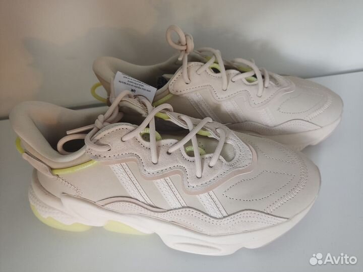 Кроссовки Adidas Ozweego женские 38