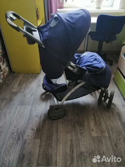Прогулочная коляска