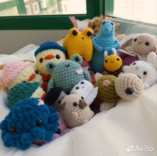 Вязаные игрушки брелки в наличии и на заказ