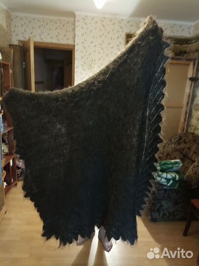 Шаль пуховая ручная работа