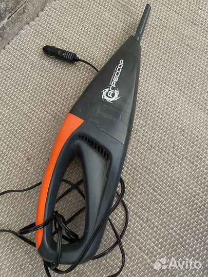 Автомобильный пылесос агрессор