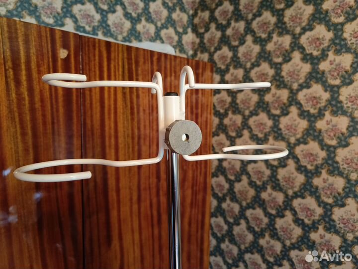 Стойка для капельницы