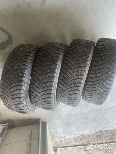 Michelin X-Ice North 4 195/65 R15 95T