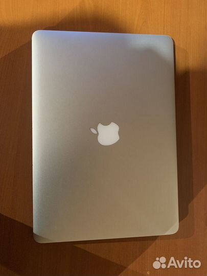 Ноутбук apple macbook air 13 (2011)