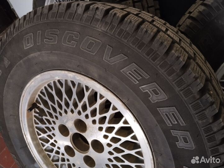 R15 Cooper Discoverer M+S 235/70, PCD 5x114.3 DIA 71.5