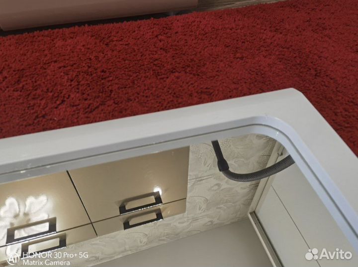 Зеркало Наоми