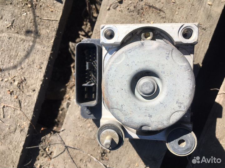 Блок ABS Lancer Cedia