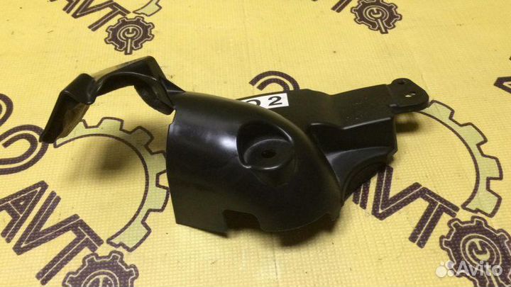 Декоративная крышка двс Lexus Is250 GSE20 4GR-FSE