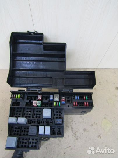 Блок предохранителей (Под капотом) jaguar S-type