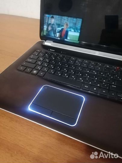 Ноутбук hp мощнейший, с огромным экраном I5core