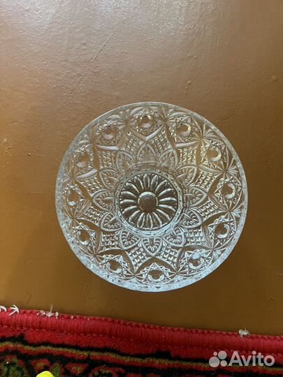 Хрустальная ваза конфетница