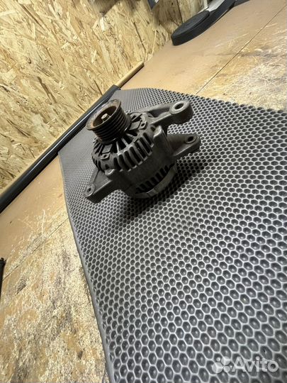 Генератор тойота Wish ZNE 10