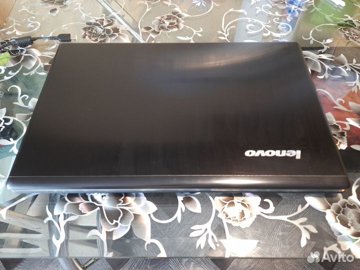 Lenovo ideapad z710