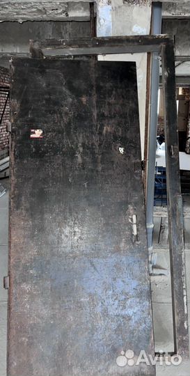 Дверь металлическая входная