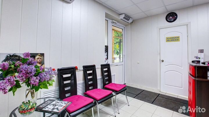 Сдам в аренду кресло в салоне красоты