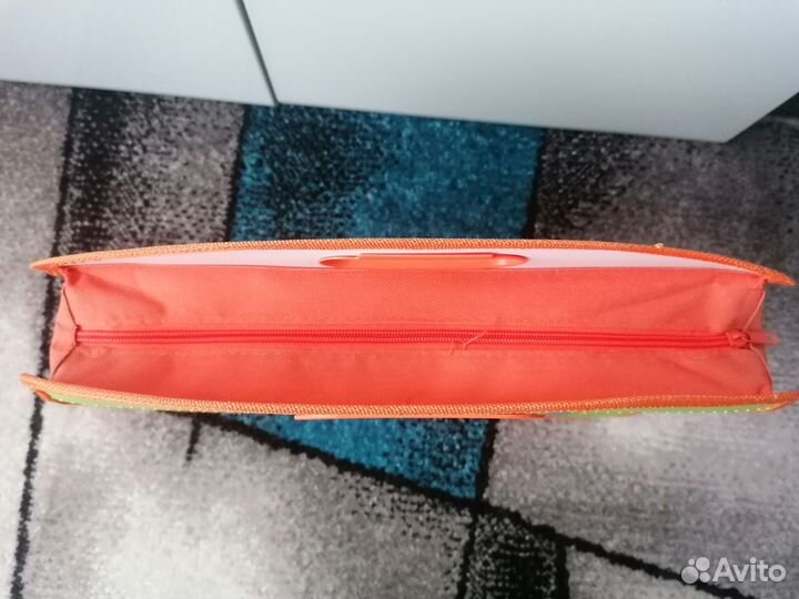 Папка на молнии