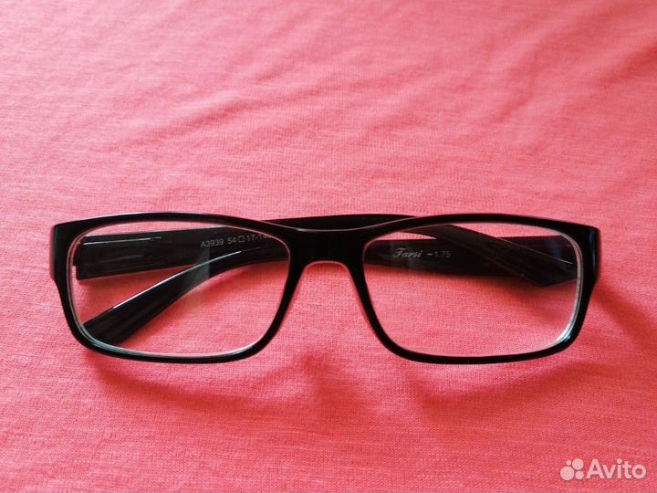 Очки детские новые с диоптриями на минус 1.5