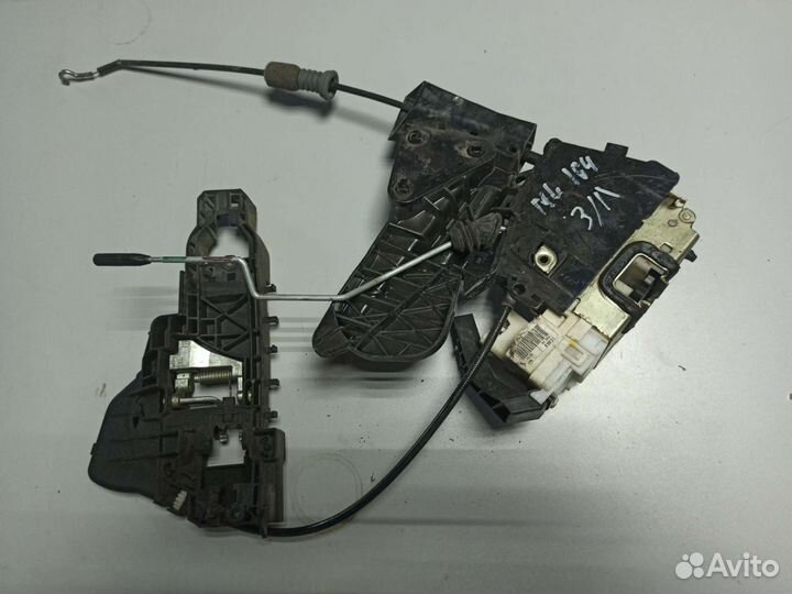 Мерседес Мл 164 замок двери задней левой