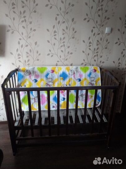 Детская кроватка 120*60