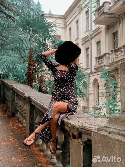 Платье женское 44 46