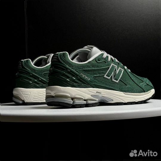 Кроссовки New Balance 1906R green