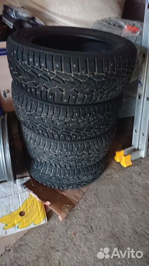 Nordman WR SUV 215/60 R17 100T