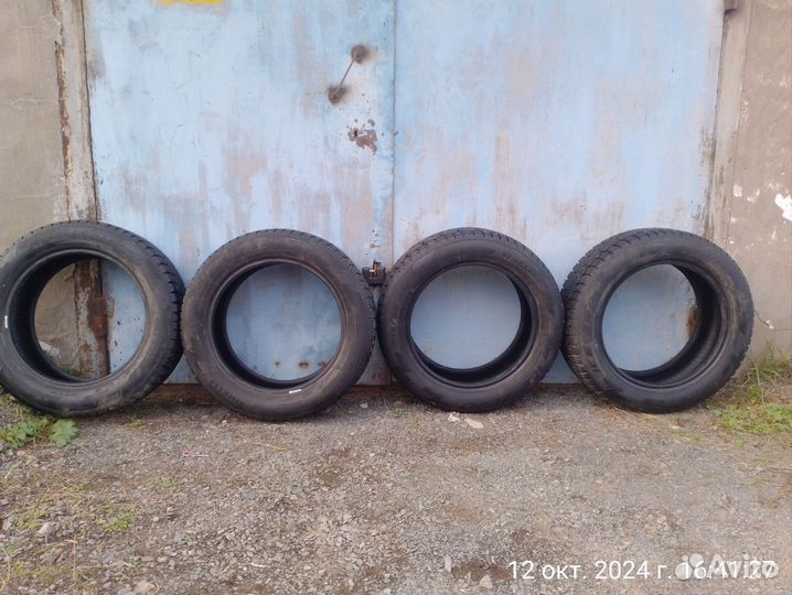 Pirelli Ice Zero 215/55 R17