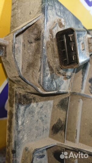 Диффузор радиатора Hyundai Solaris