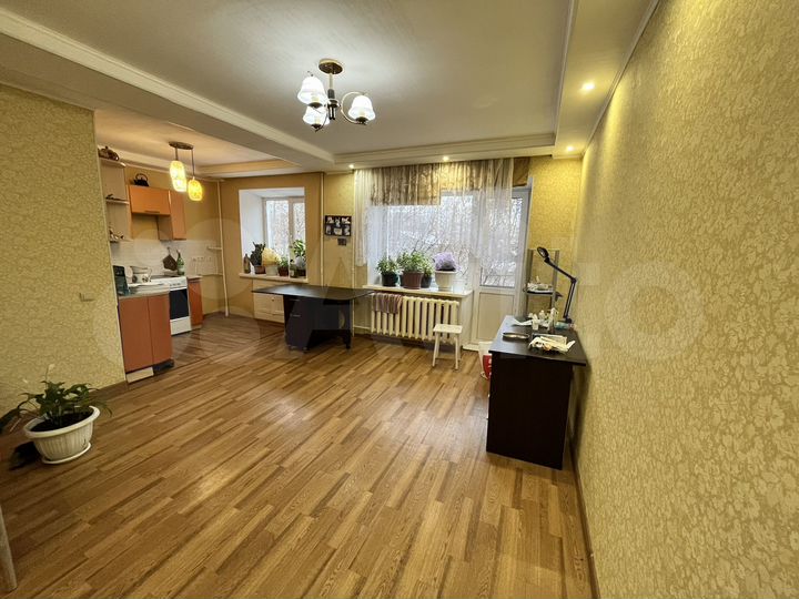 Квартира-студия, 30 м², 2/5 эт.