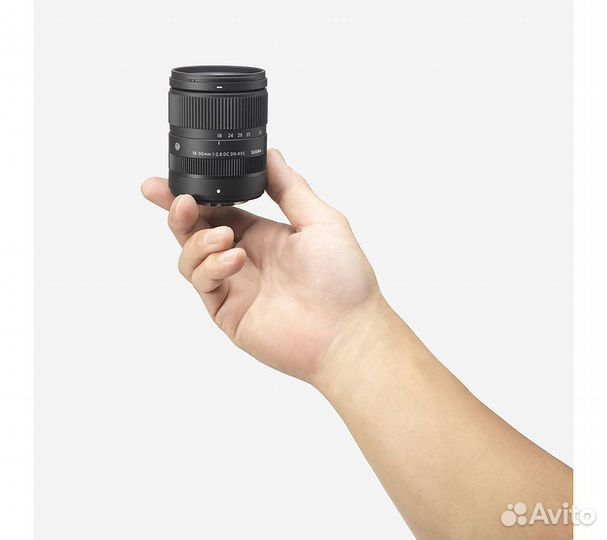 Объектив Sigma 18-50mm f/2.8 DC DN Contemporary X