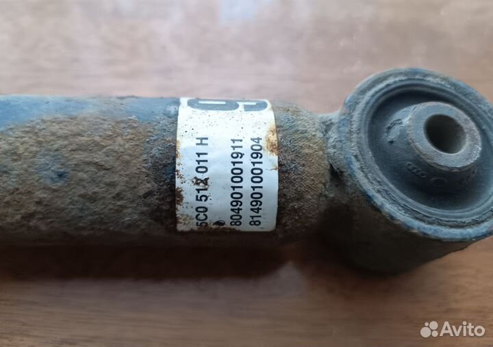 Амортизатор задний 5C0512011H