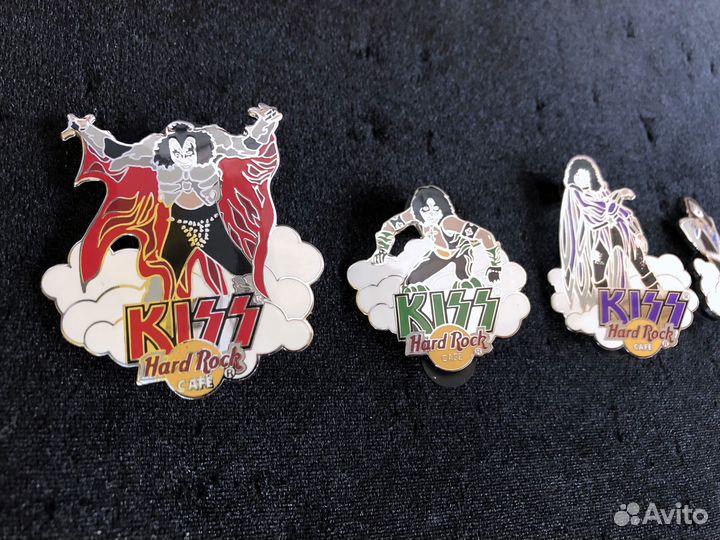 Сет из 4 значков Hard Rock Cafe Kiss Clouds, 2005