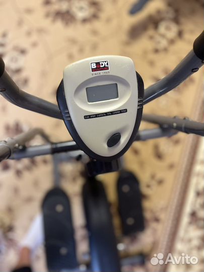 Эллиптический тренажер