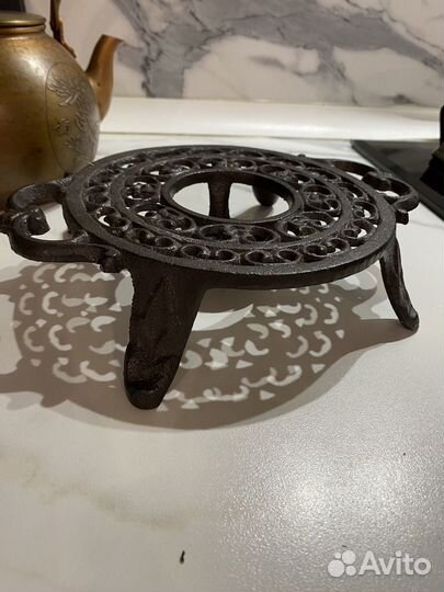 Чугунная подставка эксклюзив