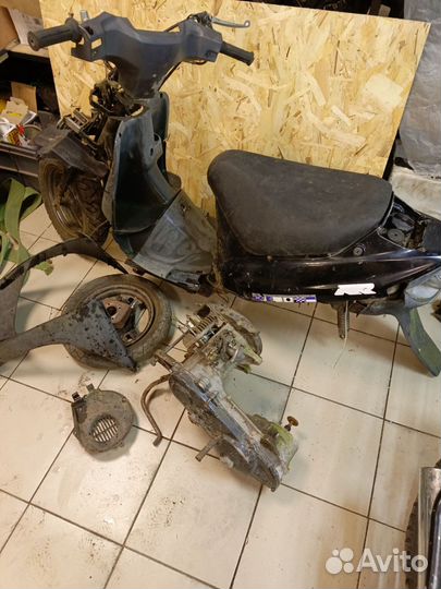 Скутер Сузуки сепиа zz