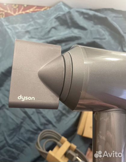 Dyson фен