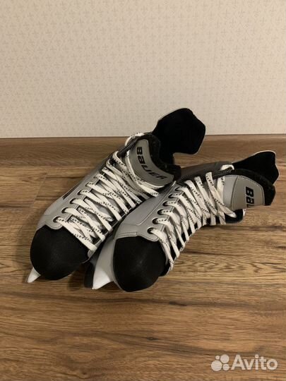 Хоккейные коньки Bauer Vapor II