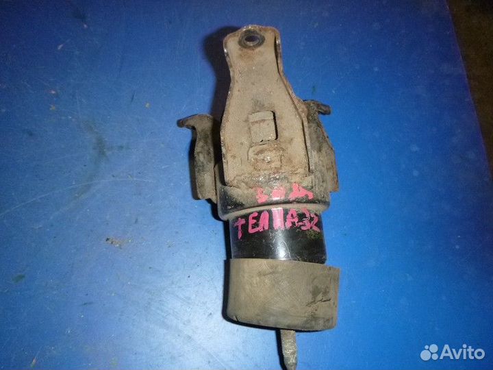Опора двигателя задняя nissan teana J32 2008