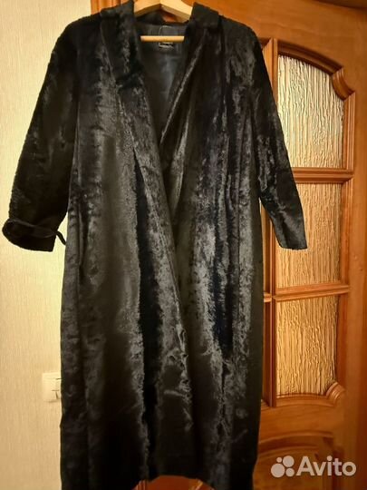 Пальто каракульча женское