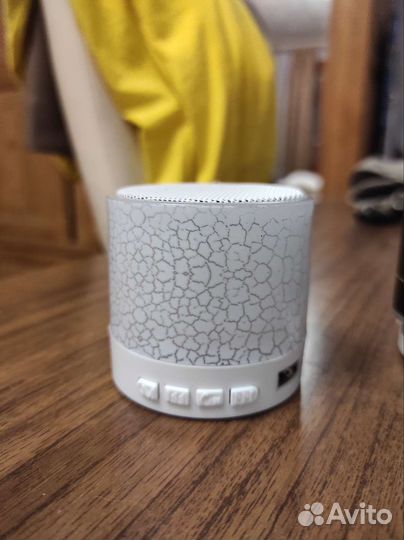 Мини блютуз-колонка