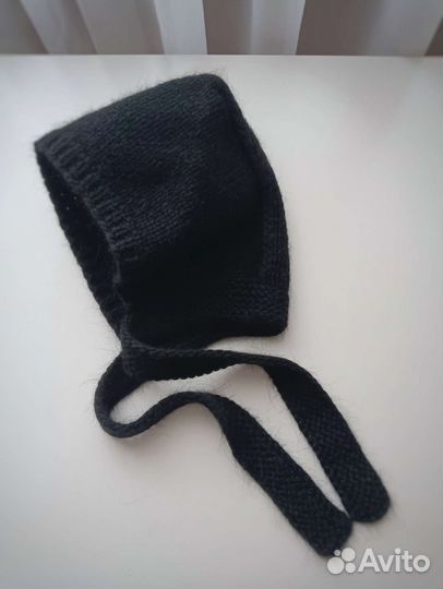 Чепчик женский с ушкамии перчатками