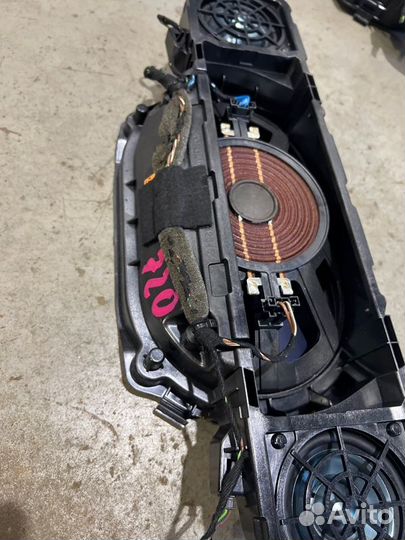 Сабвуфер Harman/Kardon Mercedes-Benz S-Class W221