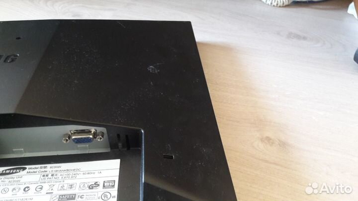 Монитор samsung