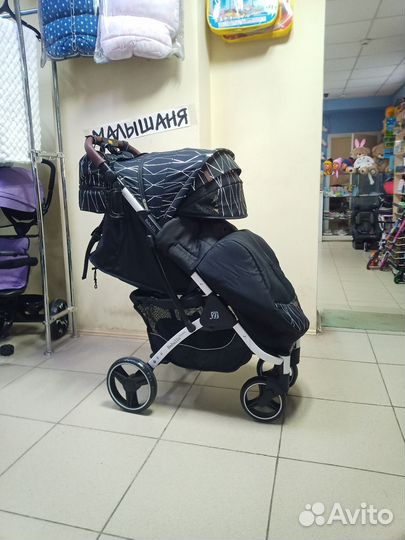 Прогулочная коляска babalo future