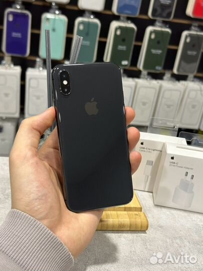 iPhone X, 256 ГБ