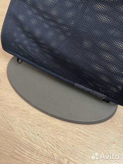 Шезлонг babybjorn