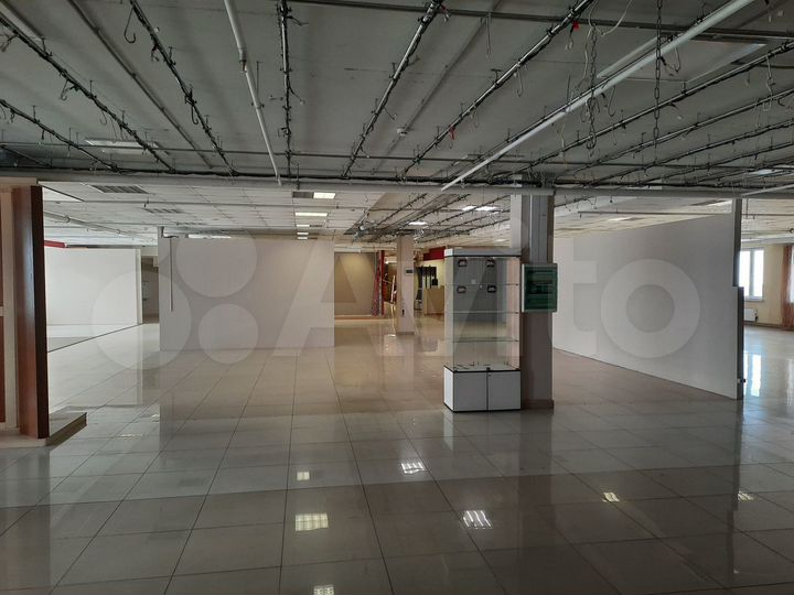 Торговая площадь, 700 м²
