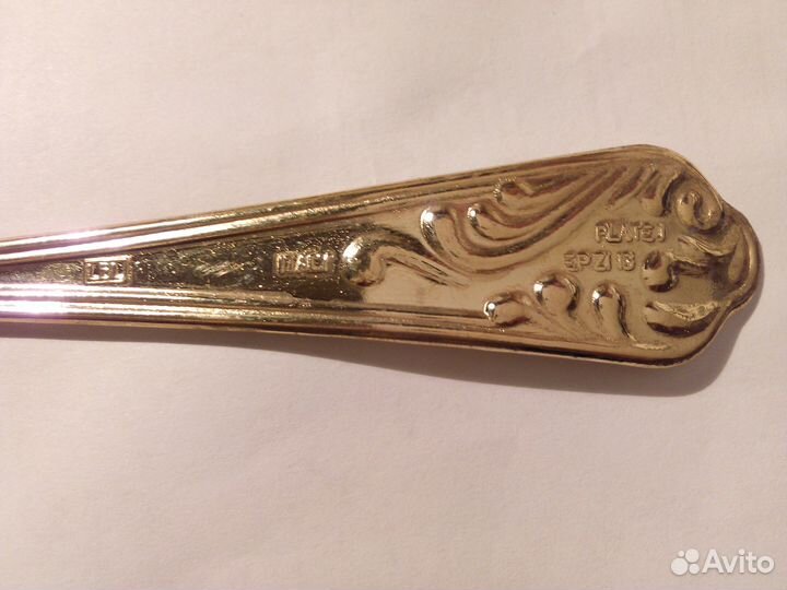 Новый набор столовых приборов