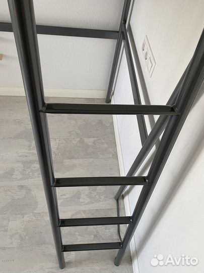 Кровать чердак IKEA свэрта